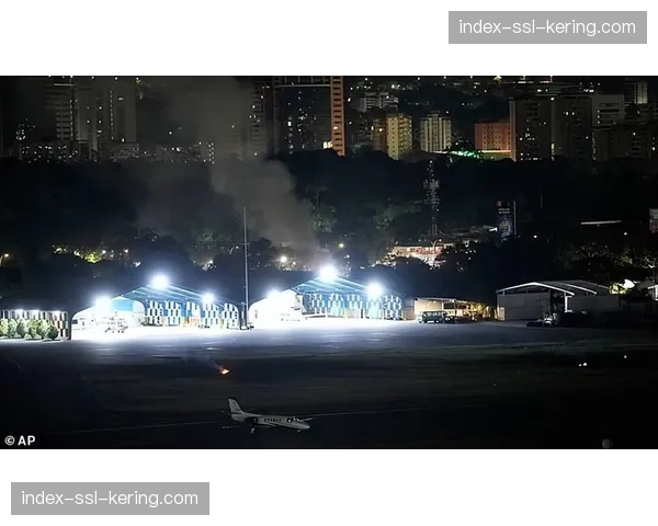 惊心动魄的逆转:委内瑞拉选手马约拉最后一举绝杀,夺得男子102公斤级冠军 惊心动魄的逆转:委内瑞拉选手马约拉最后一举绝杀,夺得男子102公斤级冠军